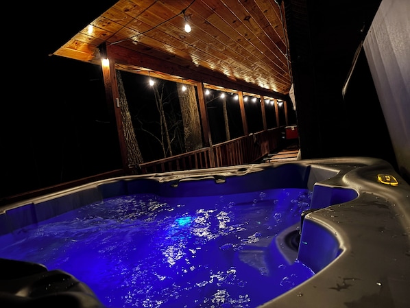 Bain à remous extérieur