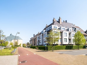 Exterior - Coastal Retreat With Balcony (Koksijde)