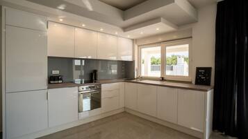 Villa | Private kitchen