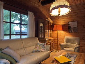 House | Living room