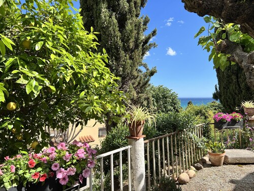 Ca l'Angela - cosy house close to the beach