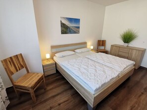 House | 3 bedrooms, individually furnished