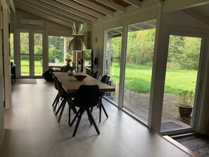House | Dining - 6 Person Holiday Home in Farvang (Farvang)