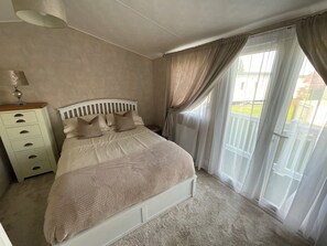 2 chambres, fer et planche à repasser, Wi-Fi, literie fournie