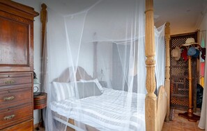 4 soverom, strykejern/-brett, wi-fi og sengetøy