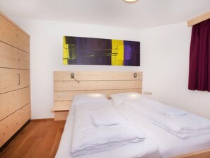 Apartment | 2 bedrooms, bed sheets - Apartment in Wald im Pinzgau Near the ski Lifts (Wald im Pinzgau)