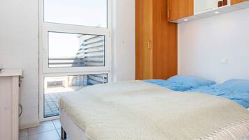 House | 4 bedrooms, individually furnished