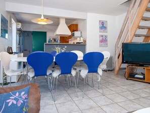 House | Dining