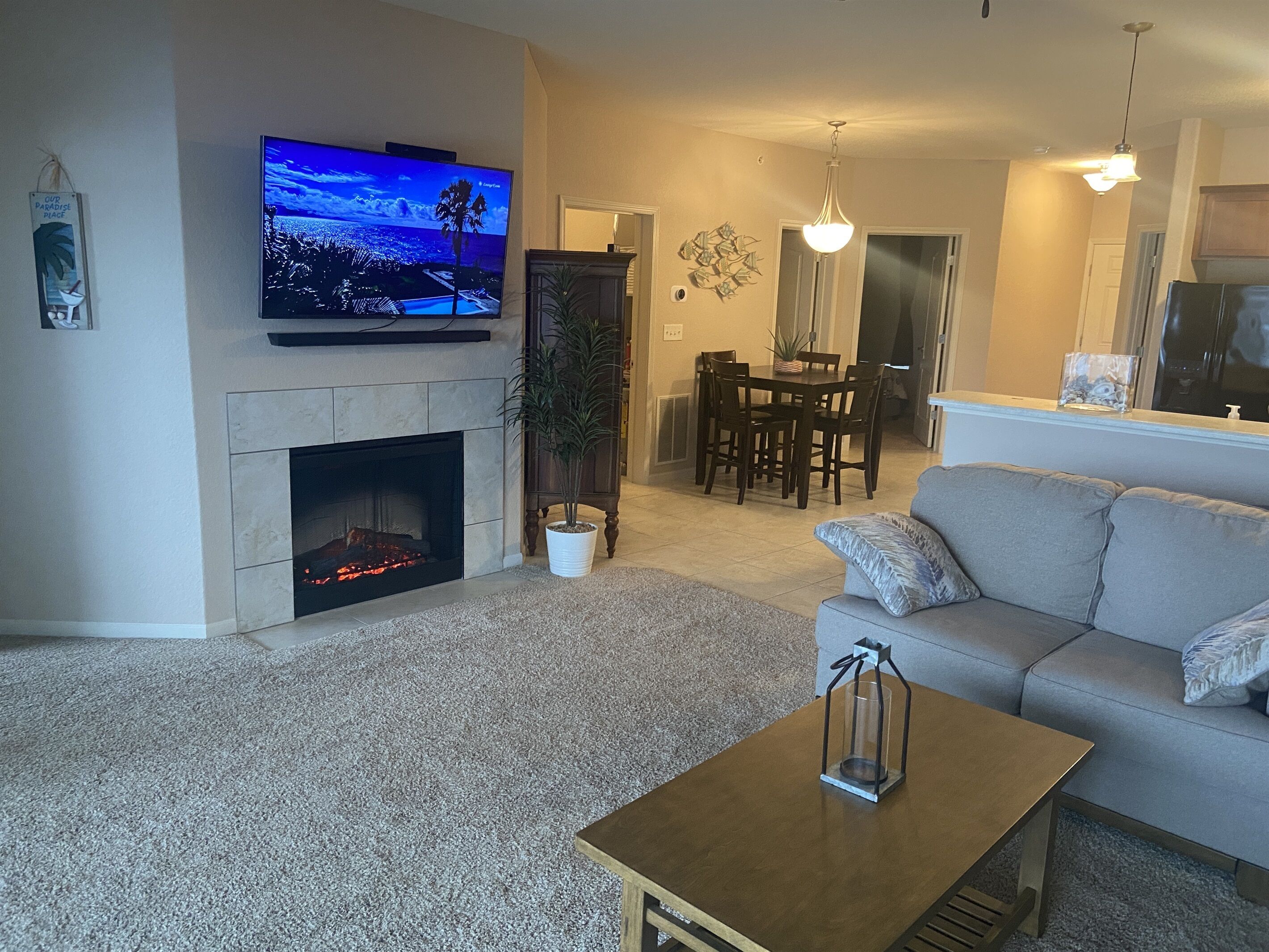 Smart TV, fireplace, stereo, computer monitors