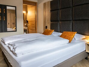 Apartment | 3 bedrooms, individually furnished, bed sheets - Apartment in Schruns Near Silvretta Ski Area (Schruns)