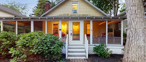 تفاصيل الفندق من الخارج