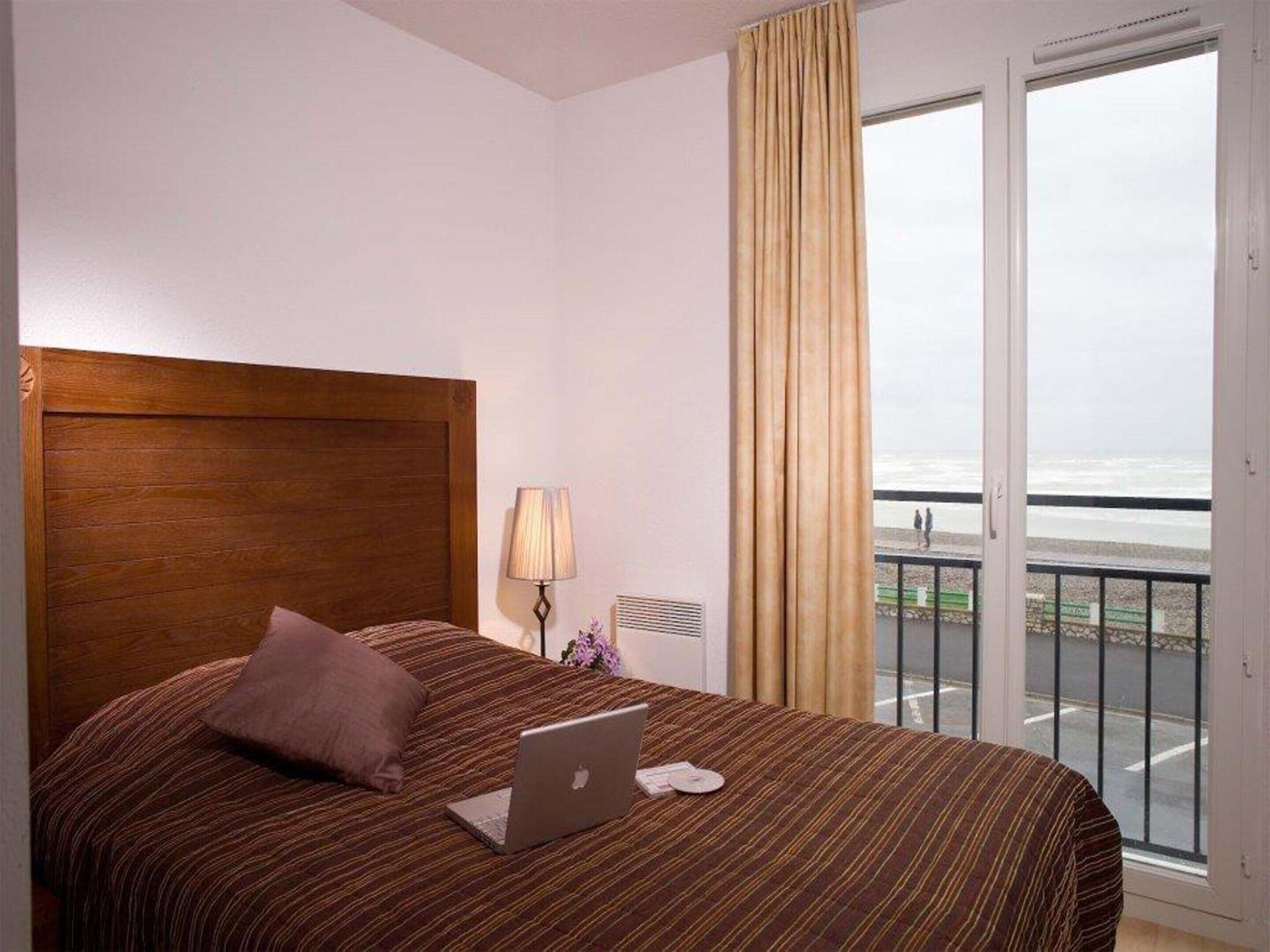 Apartment | 3 bedrooms, individually furnished