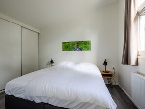 Bungalow | 2 slaapkamers, individueel gemeubileerd, beddengoed