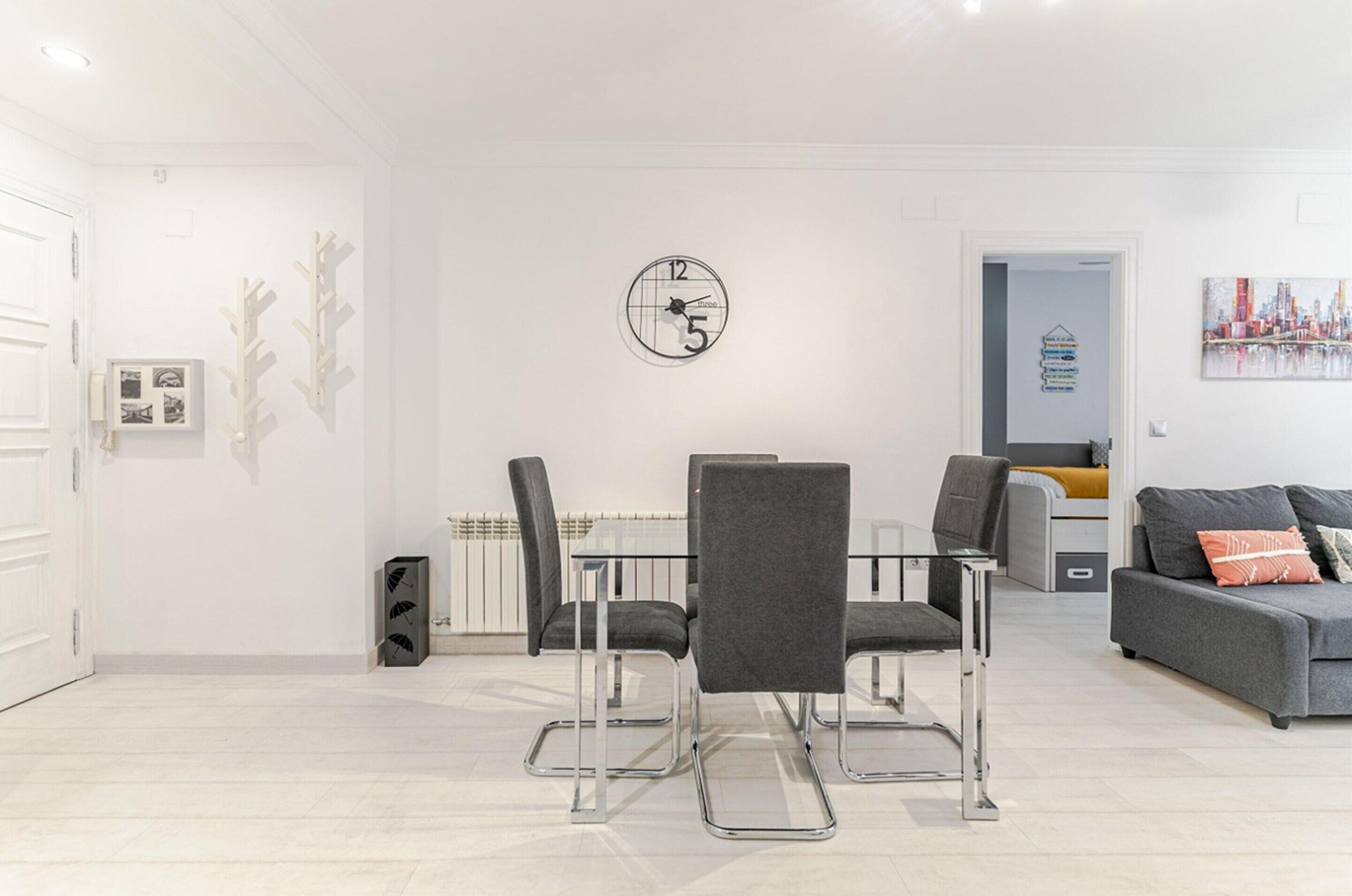House | Dining