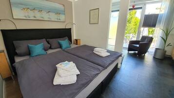 Bungalow | Individually furnished, iron/ironing board