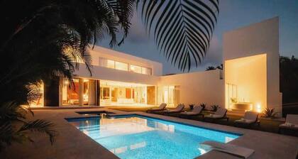 Villa Yakunah|5min walk to lagoon oasis|WIFI|AC