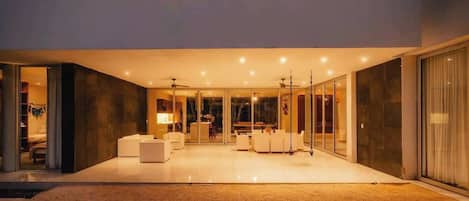 Enceinte de lâhĂ©bergement