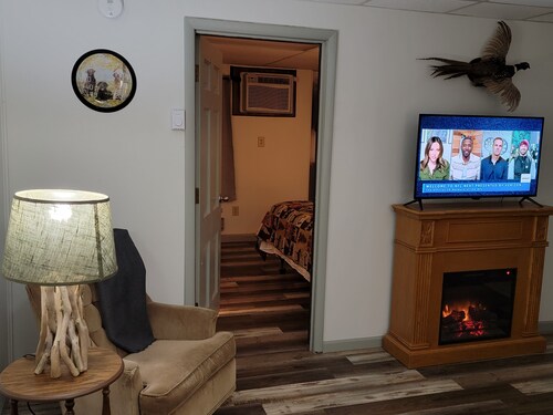 The Pheasant Room at Carls Cabins