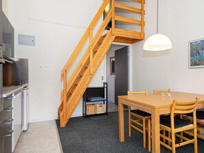 Apartment | Dining