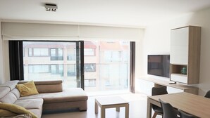Uklassifisert bilde, 2 av 40, knapp