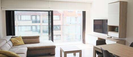 Apartment | Living room