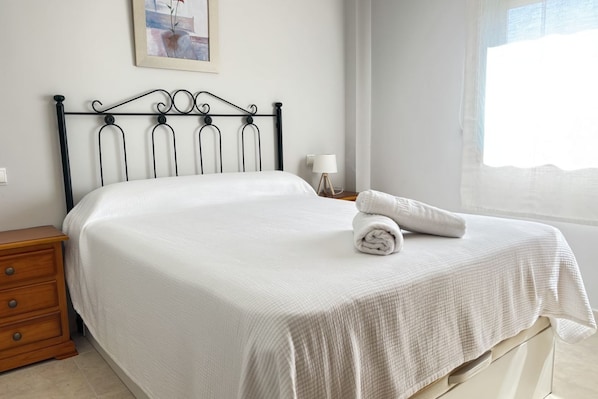 1 bedroom, iron/ironing board, travel crib, WiFi