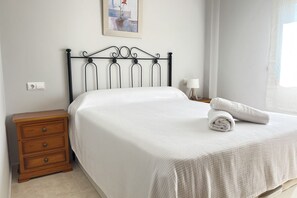 1 bedroom, iron/ironing board, travel crib, WiFi