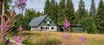 Holiday Home 'Henneberg' with Private Terrace, Private Garden and Wi-Fi