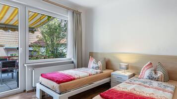 2 bedrooms, free WiFi, bed sheets