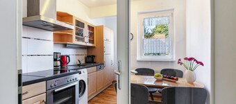 Apartment 'Ferienwohnung Am Straussee' with Private Terrace and Wi-Fi