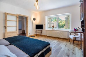 1 camera, Wi-Fi gratuito, lenzuola