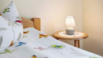 1 habitación, wifi y ropa de cama