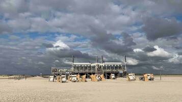 Tæt på stranden