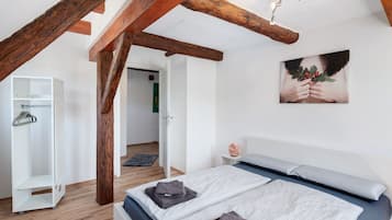 2 Schlafzimmer, Bügeleisen/Bügelbrett, kostenloses WLAN, Bettwäsche