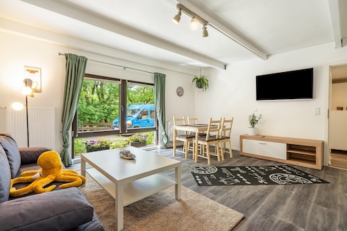 Ferienwohnung Am Mühlbach" mit privater Terrasse und WLAN