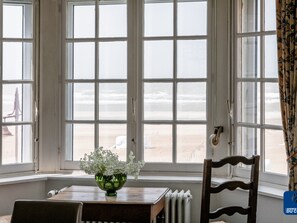 Villa | Restaurantes