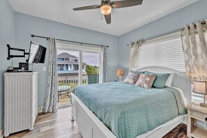 7 bedrooms, free WiFi, bed sheets