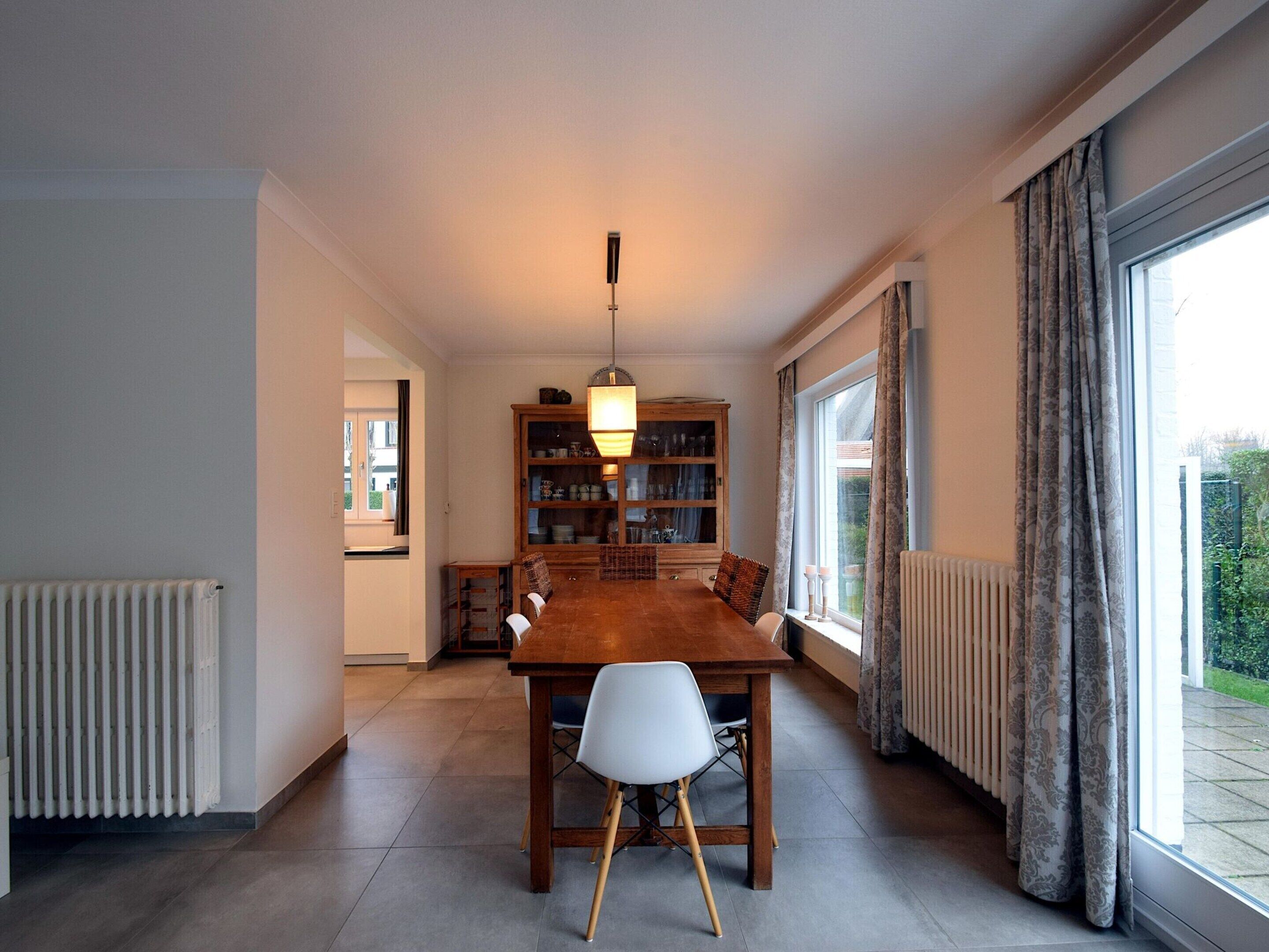 Villa | Dining