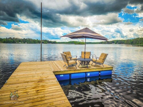 Chain of Lakes Lodge