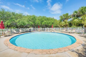 Pool - 1 Mi to Marina: Rockport Vacation Rental (Rockport)