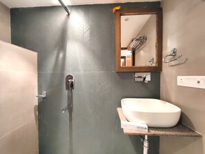 Chambre Double Exécutive, balcon, vue vallée | Salle de bain