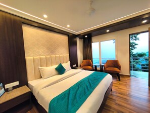Executive Double Room, Valley View | Valley view - Sangam by Stotrak (Dehradun)