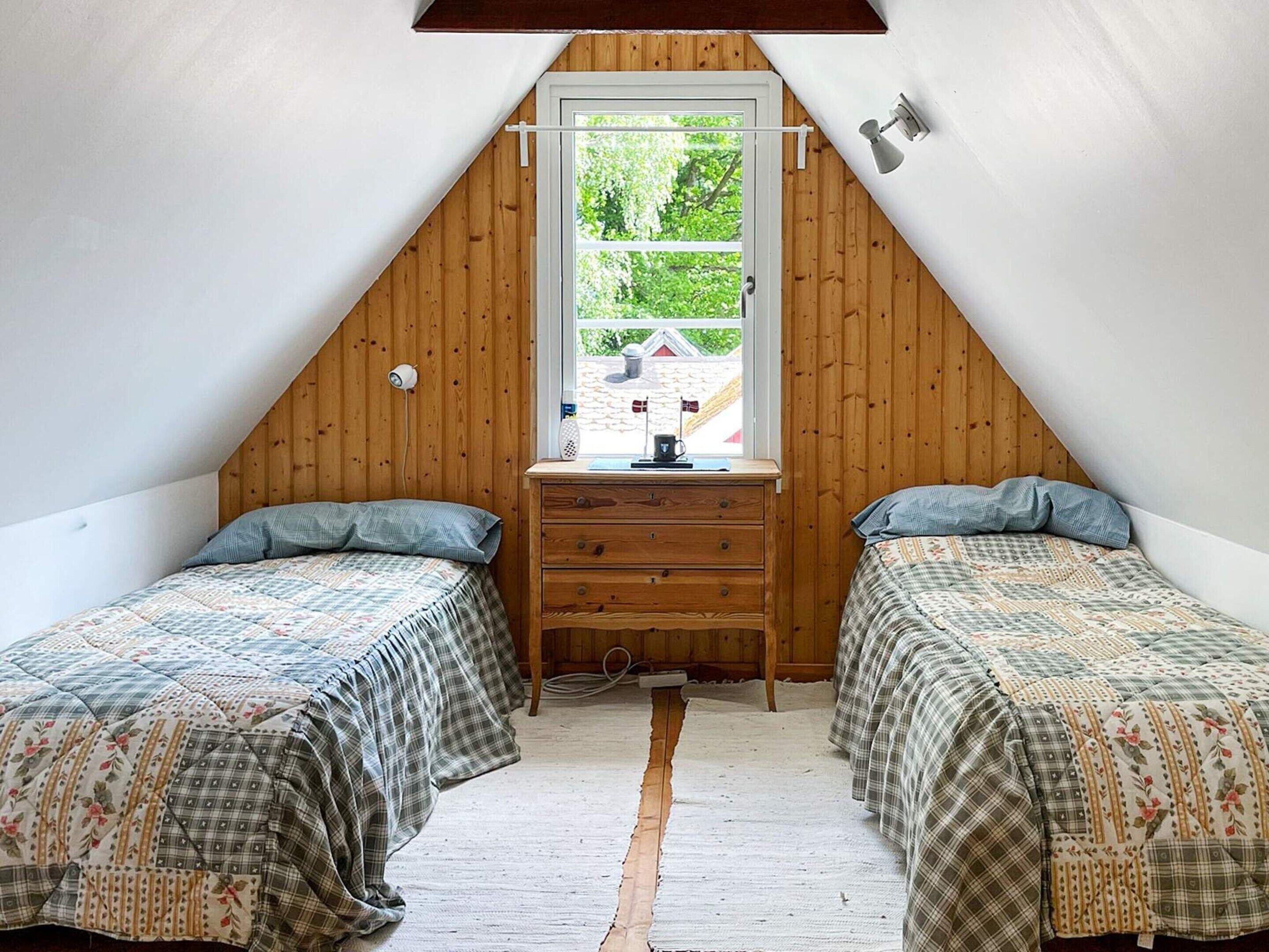 3 bedrooms
