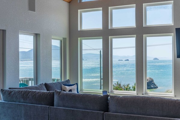 Télévision, espaces bureaux