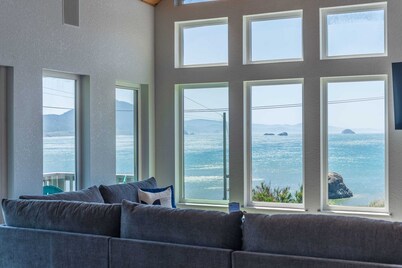 #StayinMyDistrict Ocean Overlook