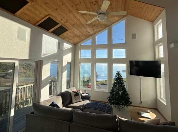 Televisie en een kantoor