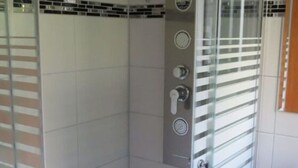Ferienhaus | Badezimmer