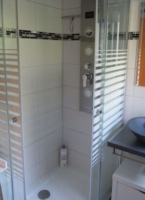 Ferienhaus | Badezimmer