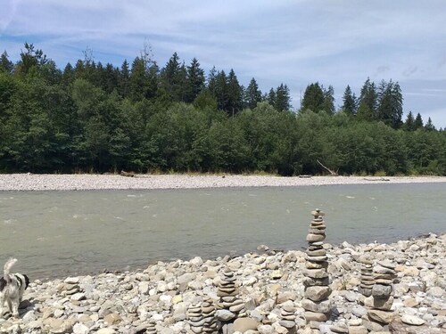 Reindler Modern Retreat