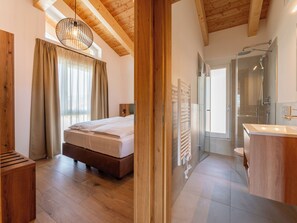 3 soverom og internettilgang